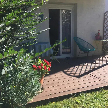 Διαμέρισμα Avec Jardin Clos Prive *
